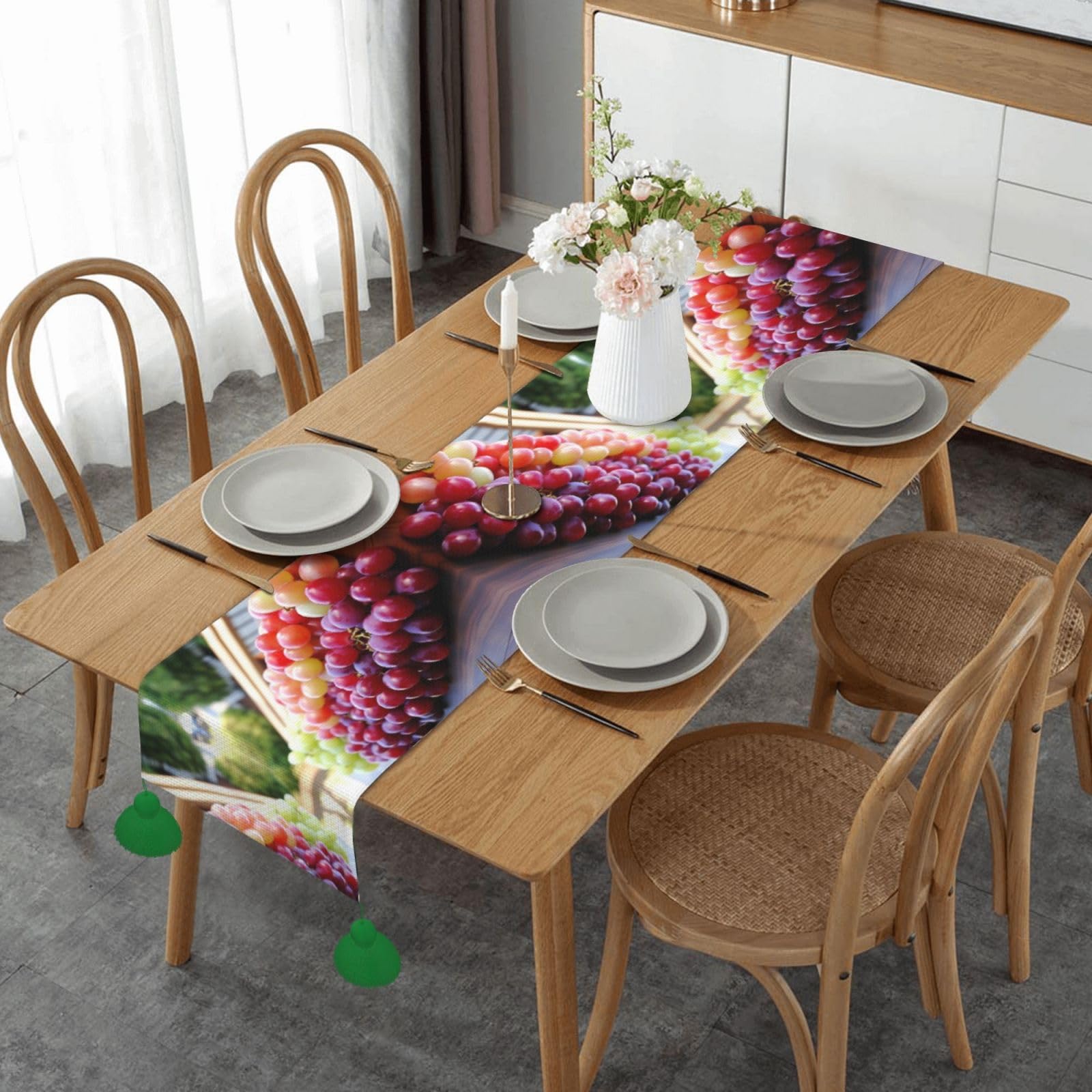 Chemin de table fruits sur bois pour protéger et embellir la table