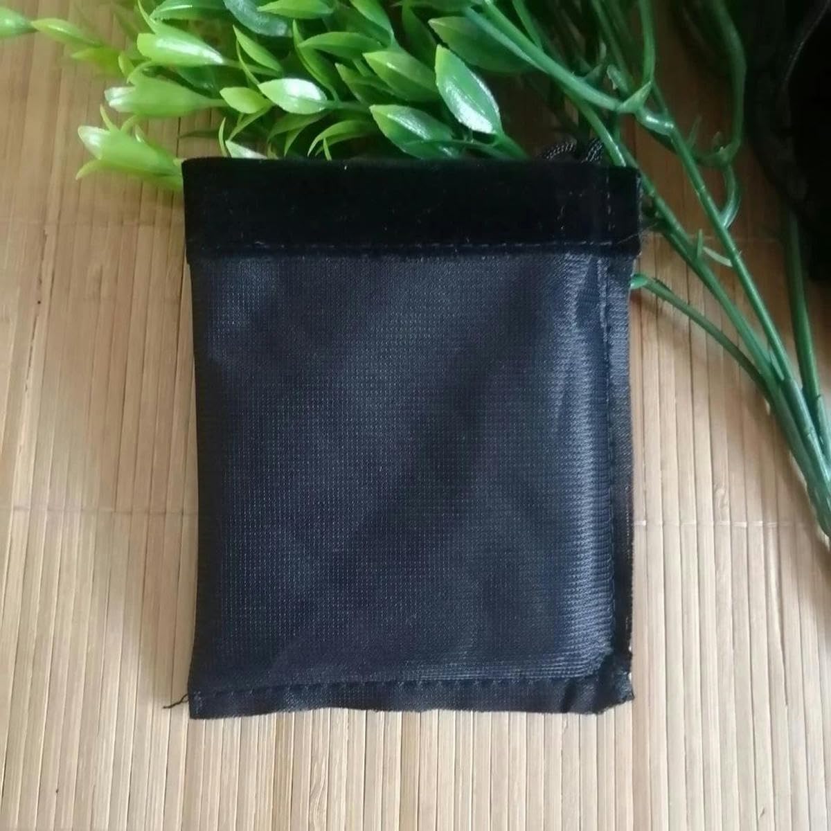 25 Stück/Lot 5 x 7 7 x 9 9 x 12 cm, schwarzer Samt, Geschenktüten, Schmuckbeutel mit Kordelzug, Schmuckverpackungsbeutel, 15 x 20 cm, 4 Stück (100 Stück)
