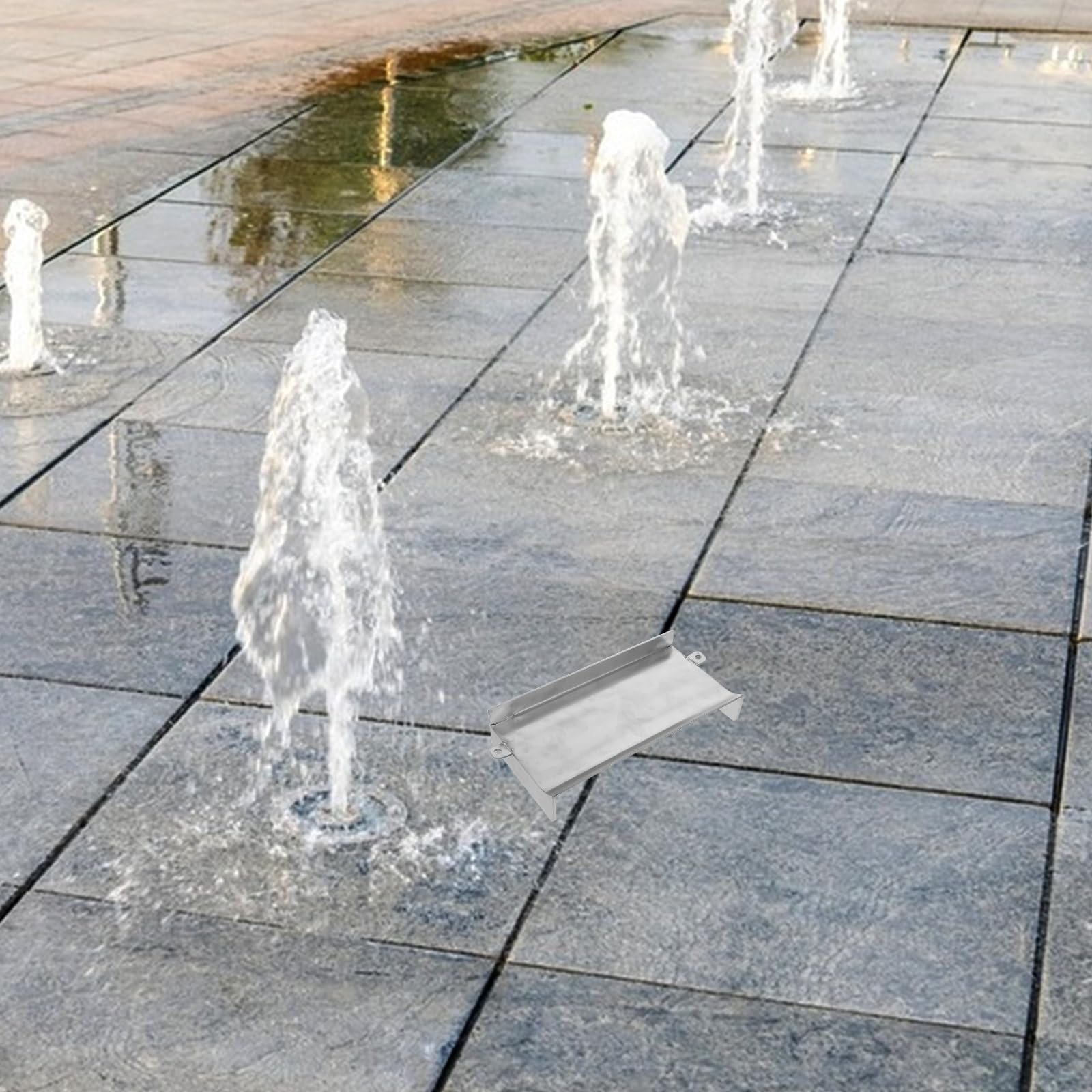 UPKOCH Canale di Scarico Cascata in Acciaio Inossidabile per Giardino Esterno, Fontana da Giardino Flusso Regolare e Design Moderno, per Piscina e Paesaggio