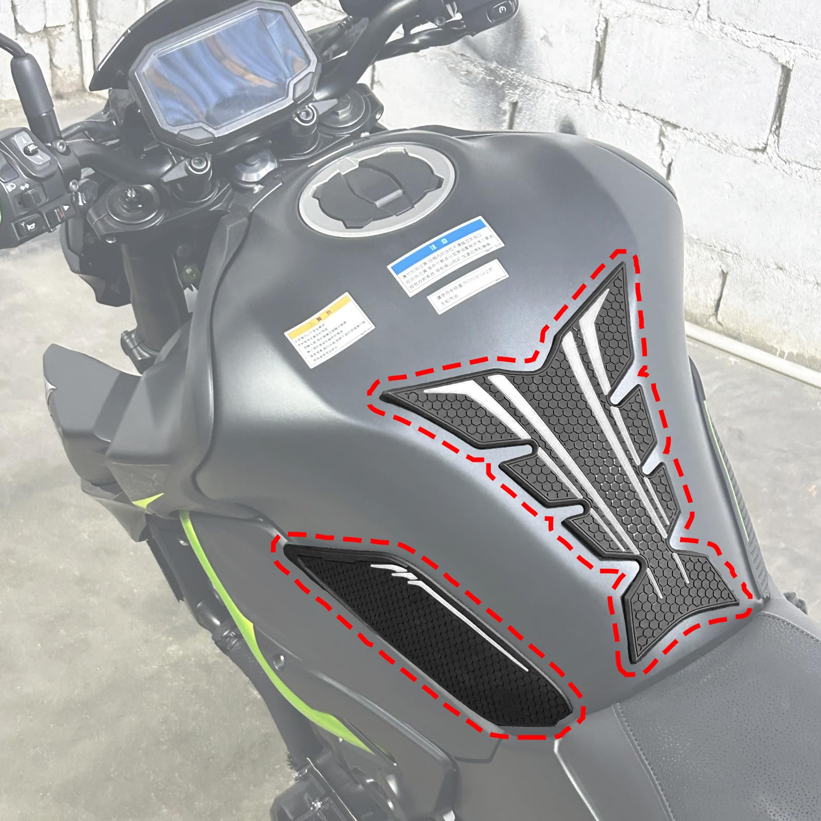 Protection réservoir moto Z900 gris pour sorties routes