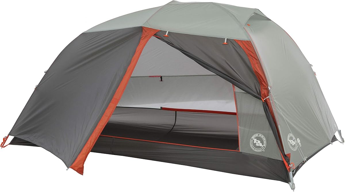 Tienda de campaña y mochilero ultraligera de gran volumen Big Agnes Copper Spur | Diseño ultraligero de gran volumen con vestíbulos con toldo, configuración TipLok y espacio de almacenamiento espacioso para acampar