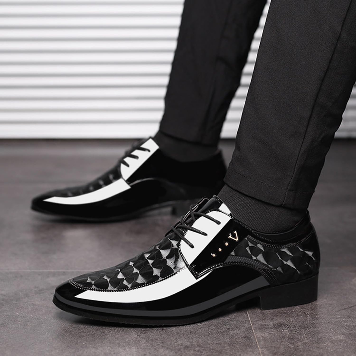 Herren Smoking Lackleder Klassische Schnürschuhe Business Schuhe