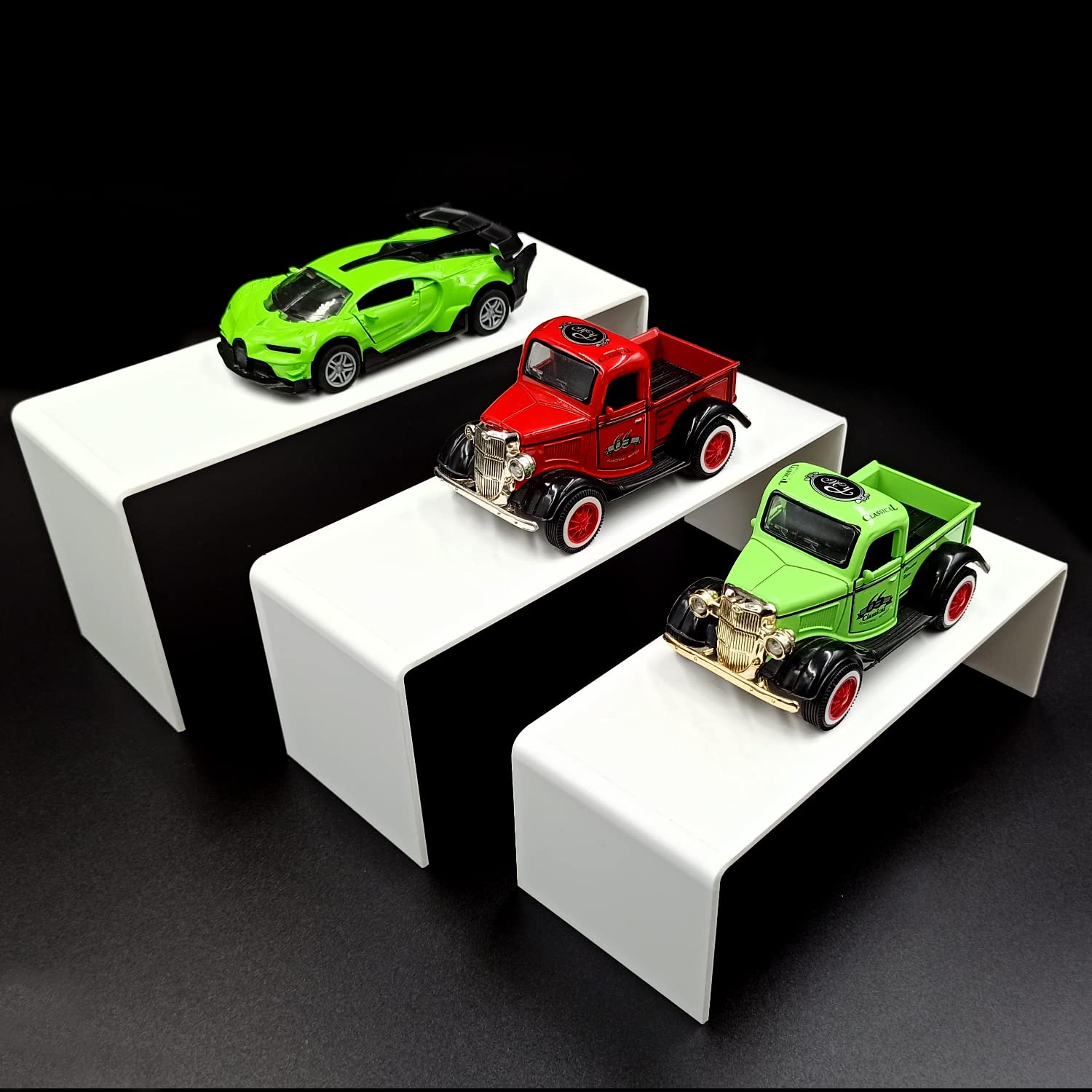 6 pcs Clear Acrylic Stand Showcase Display shoe Riser Display Organizer Cosmetics Display Riser and Retail shoe stand Display Risers Dessert and Cupcake Stand Risers for party events (White Acrylic)