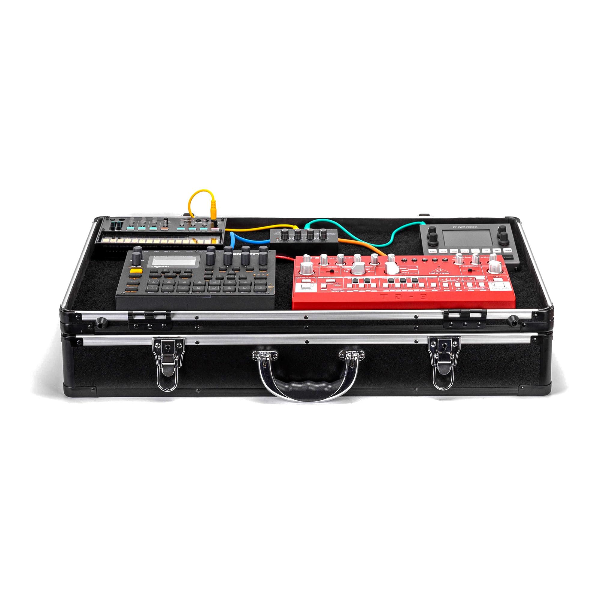 DJ機材 Analog Cases Self Custom Case - Standard Amazon.com: Odyssey Cases Black Label Low Profile Case for