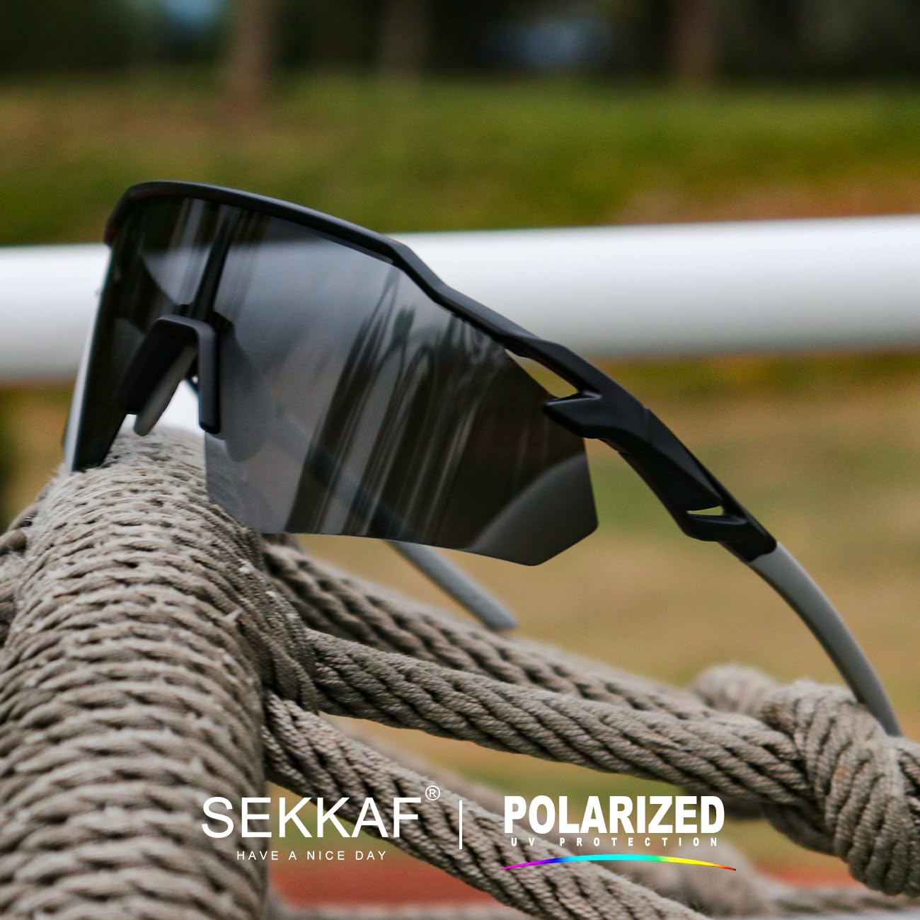 SEKKAF Gafas de sol deportivas polarizadas para hombres y mujeres, protección UV, ligeras, para correr, ciclismo, almohadillas antideslizantes para la nariz