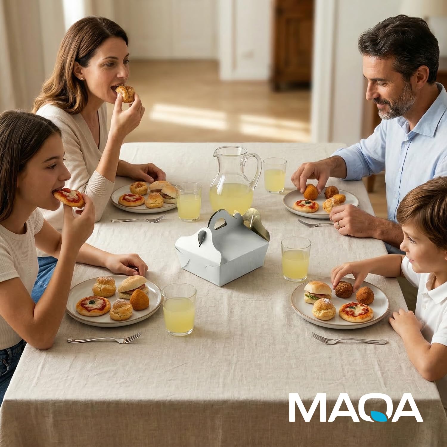 MAQA 25 Pezzi Scatole Porta Torta 15 x 21 cm, Rettangolari in Cartone Bianco e Oro con Maniglia, Porta Dolci, Pasticcini e Biscotti per Asporto, Feste, Pasticcerie e Catering