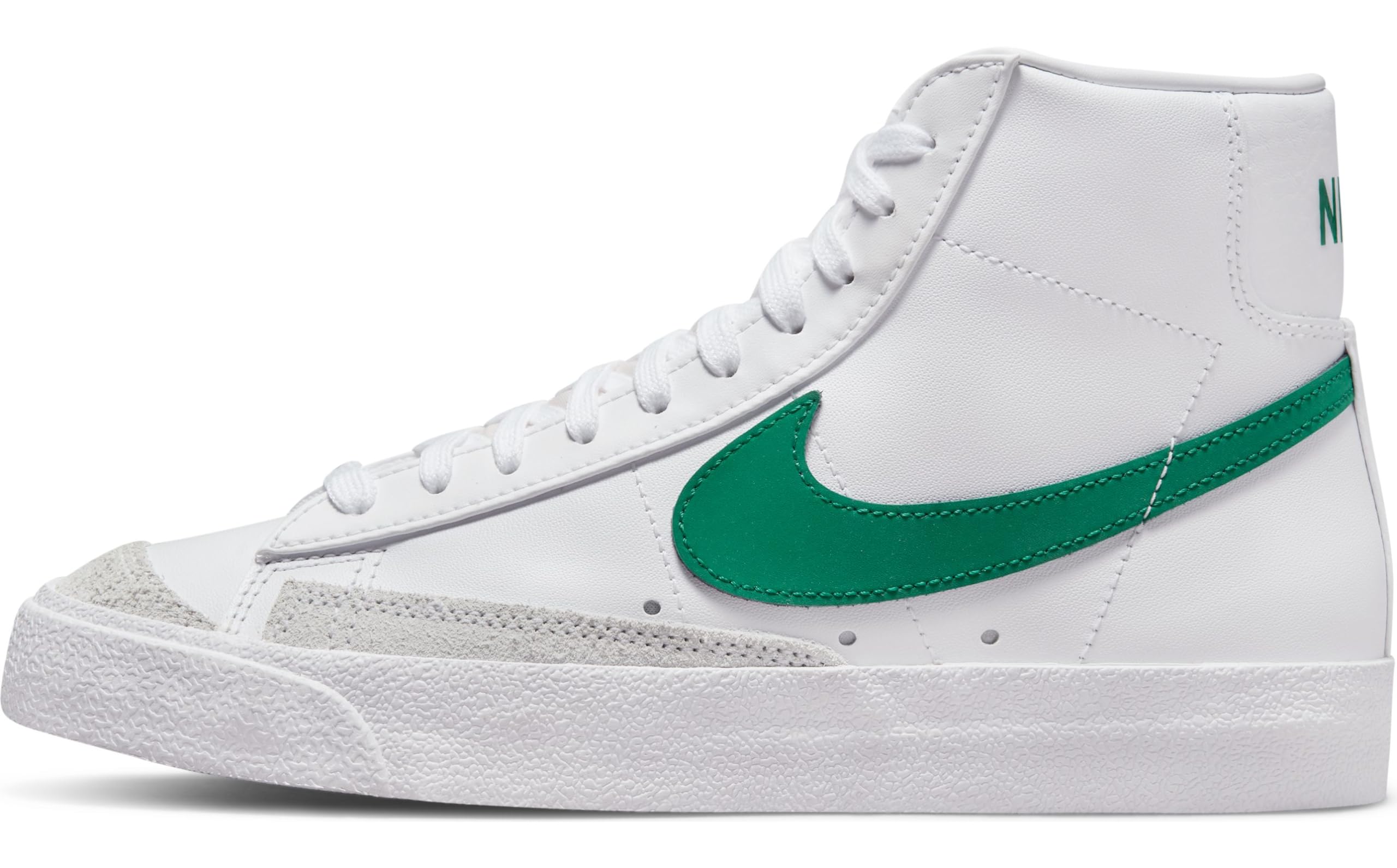 NIKE Blazer Mid 77 Vintage Basketball ShoeMujer