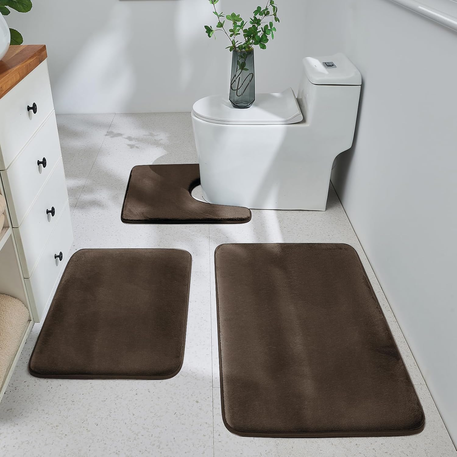 Amazon.com: HUXMEYSON Bathroom Rugs Sets 3 Piece, Ultra Soft Velvet Memory Foam Bath Rugs, Non ...