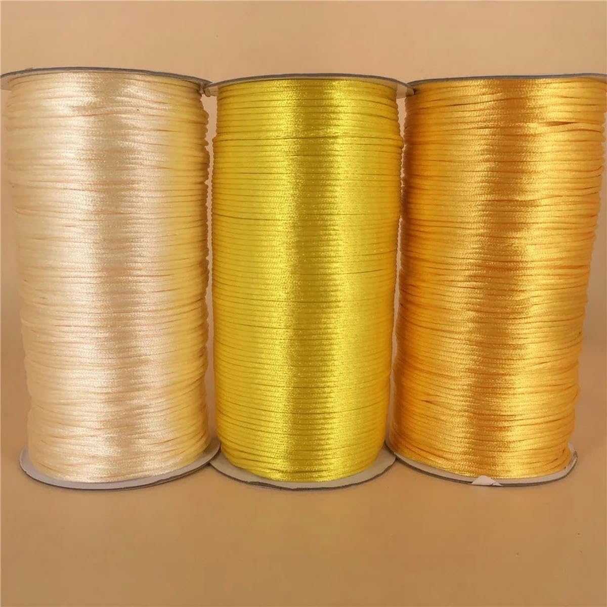 2 mm 10-225 metros/rollo Nudo chino Cordón de satén Trenzado Seda Macramé Cuerda Hilo Alambre DIY Pulseras Fabricación Hallazgos Abalorios-Rojo azul 374-250 yardas rollo