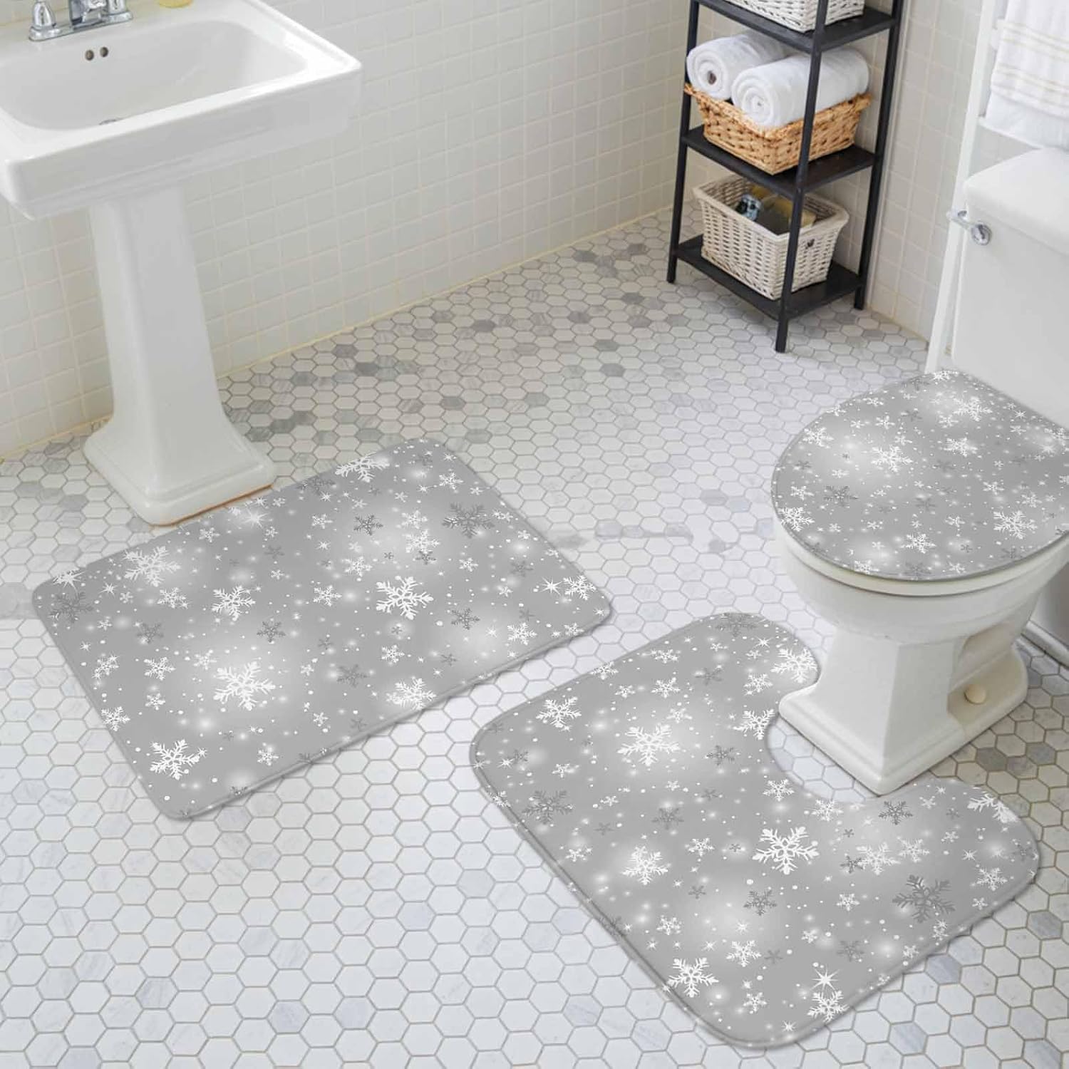 DecorLovee Grey Snowflake Christmas 3 Pieces Bathroom Rug Set Washable Cover Floor Rug Decoration Winter Xmas Snowflake Toilet Contour Mat Lid Cover Non-Slip Bath Mat 18''x30''+14''x18''+15''x18''