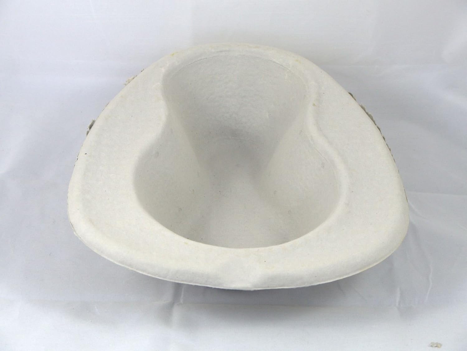 25 Disposable Cardboard Pulp 2000ml Bed Pan Liners Hospital Style by