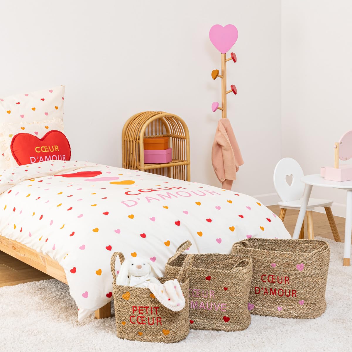 Atmosphera - Perchero Infantil corazón solea Beige h135cm