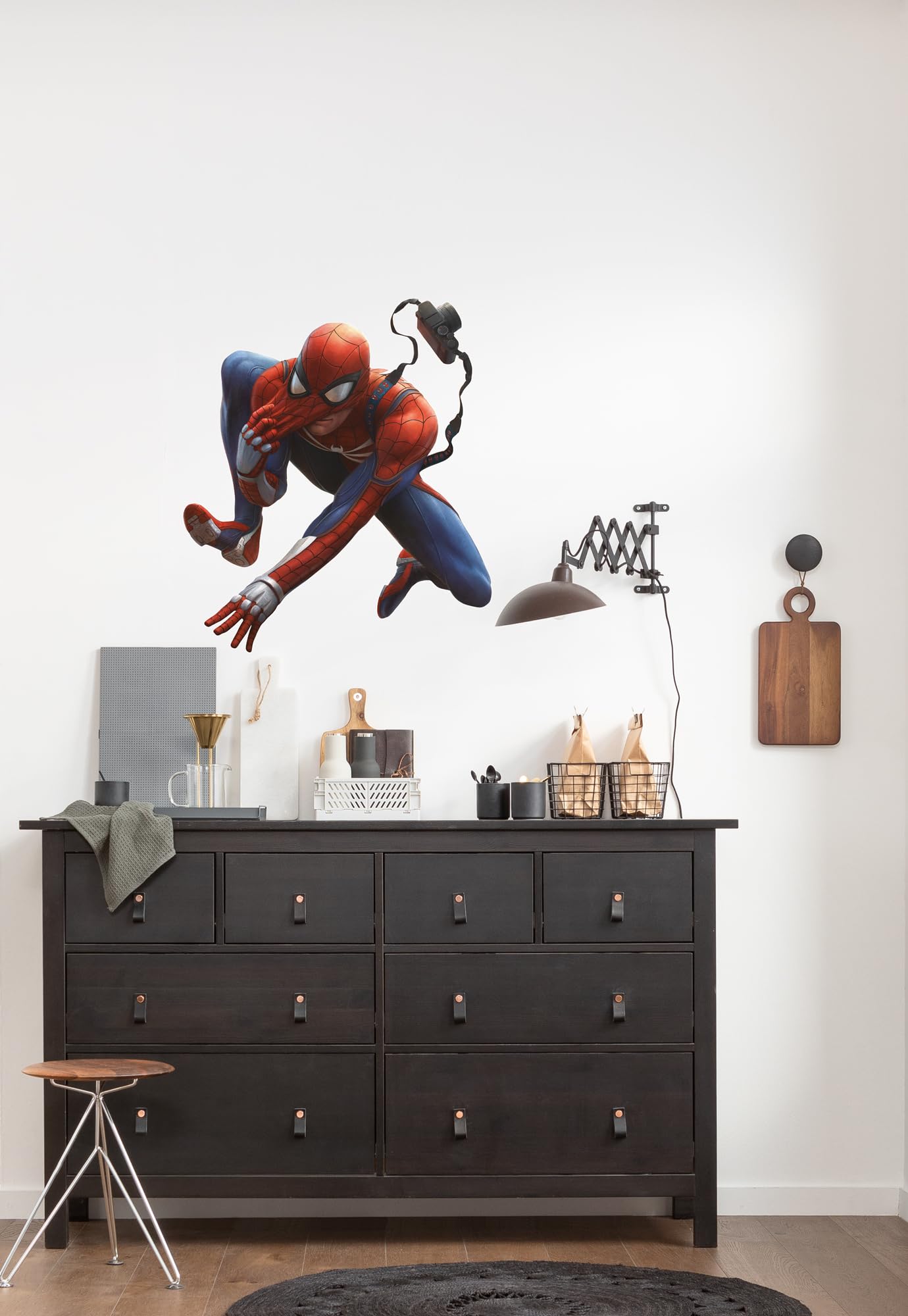Komar Wall Sticker Marvel Spider-Man Camera Size 50 x 70 cm Children's Bedroom Wall Sticker, Blue, Red, 50 x 70 cm (Breite x Höhe)