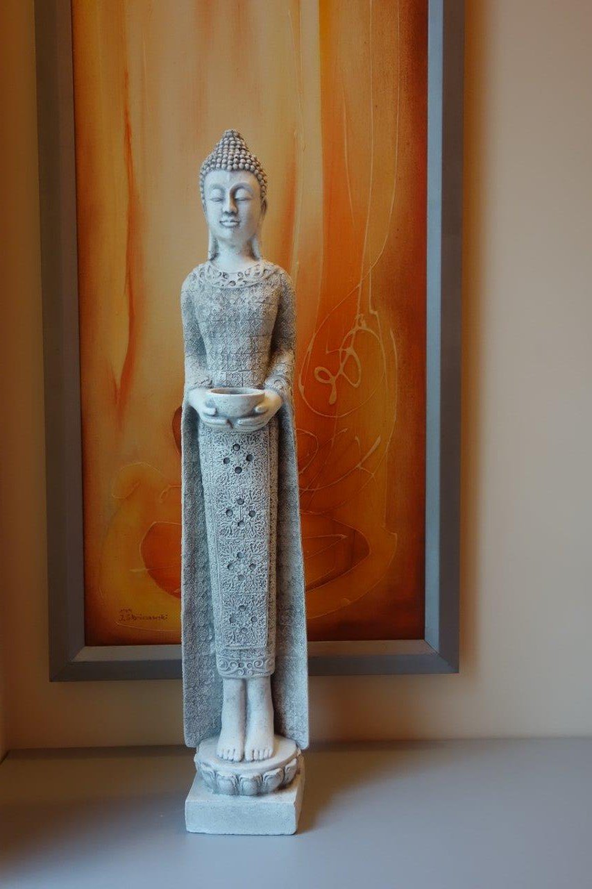 gartendekoparadies.de Schlanke Massive Steinfigur Thailändische Mönch Buddha Statue aus Steinguss Frostsicher, Höhe 68 cm, Gewicht 8 kg, Grau