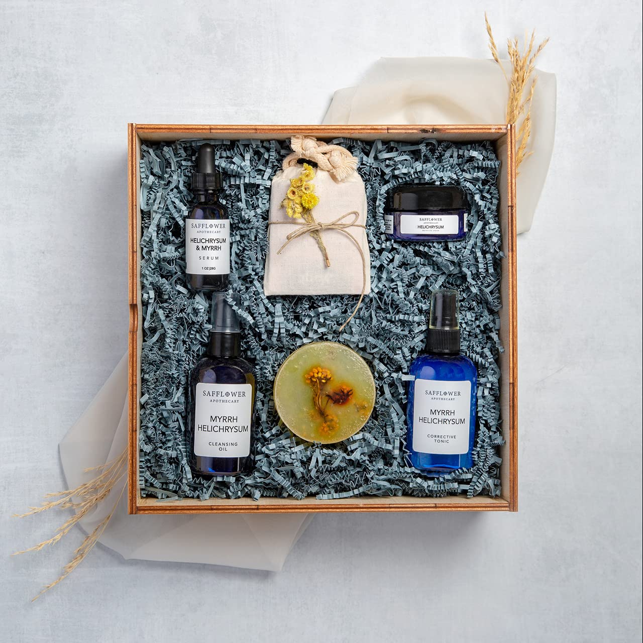 Helichrysum Glowing Skin Luxury Gift Box | Premium Skincare Gift Set | Perfect Way to Pamper Someone