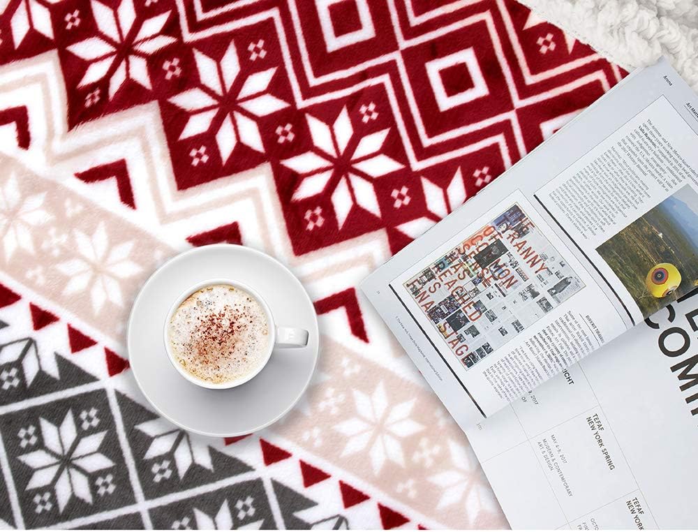 PAVILIA Premium Christmas Sherpa Throw Blanket | Christmas Decoration, Fleece, Plush, Warm, Cozy Reversible Microfiber Holiday Blanket 50 x 60 : Home & Kitchen