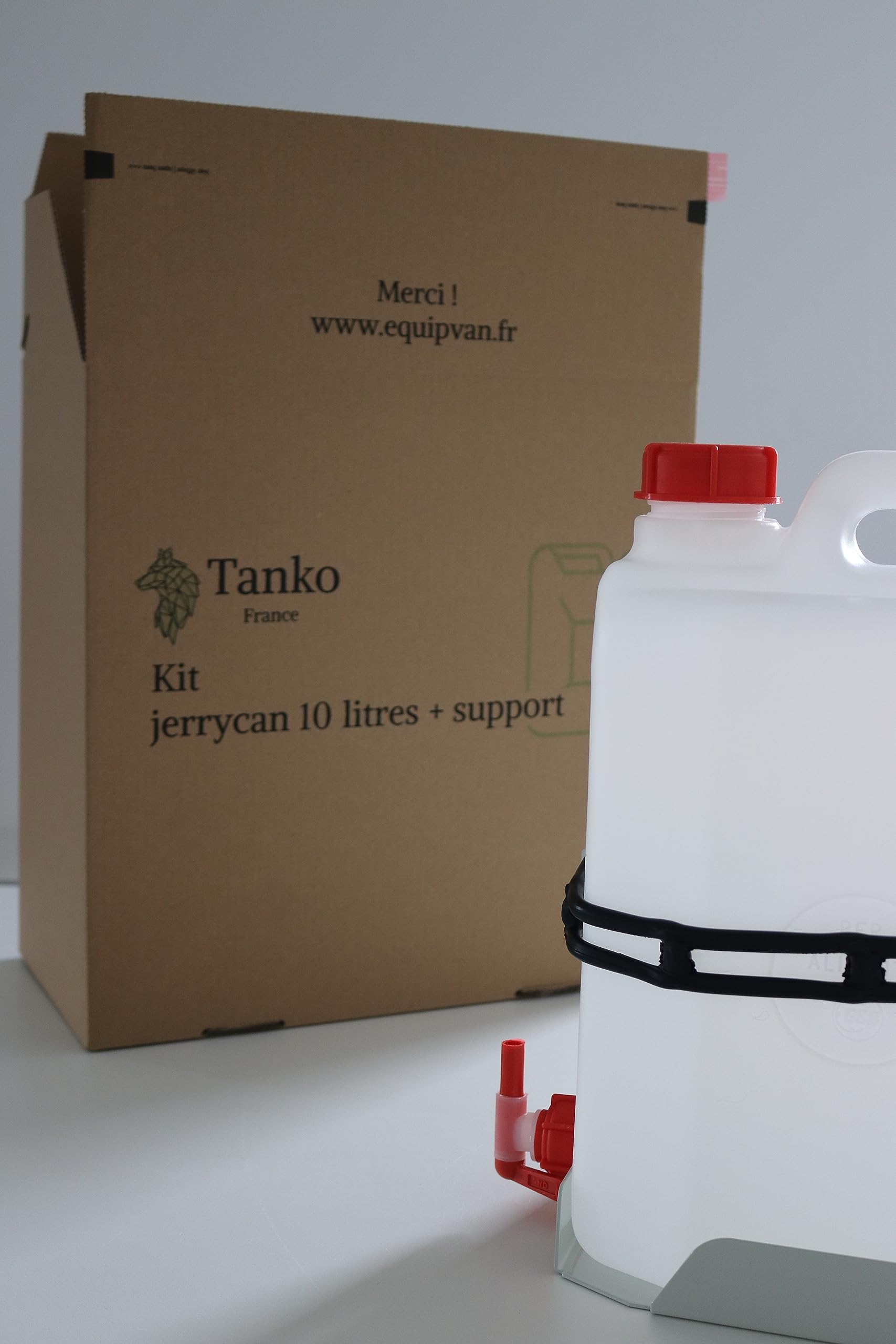 Jerrycan - Kit de lavado de mano 10 lt con soporte para vehículo, camión, acampada.