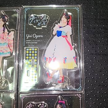 【最終値下げ】小倉唯 アクリルスタンド 4種セット Amazon.co.jp: 小倉唯 10周年記念衣装展 アクリルスタンド全4種