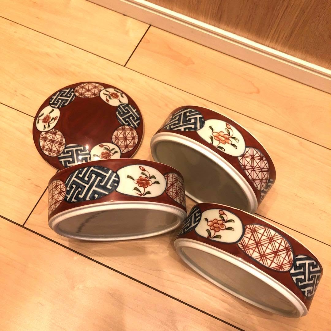 ほぼ未使用 懐石道具 飛騨春慶塗 大徳寺 縁高重箱 五客揃 刻印有 紙箱 ほぼ未使用 懐石道具 飛騨春慶塗 大徳寺 縁高重箱 五客揃 刻印