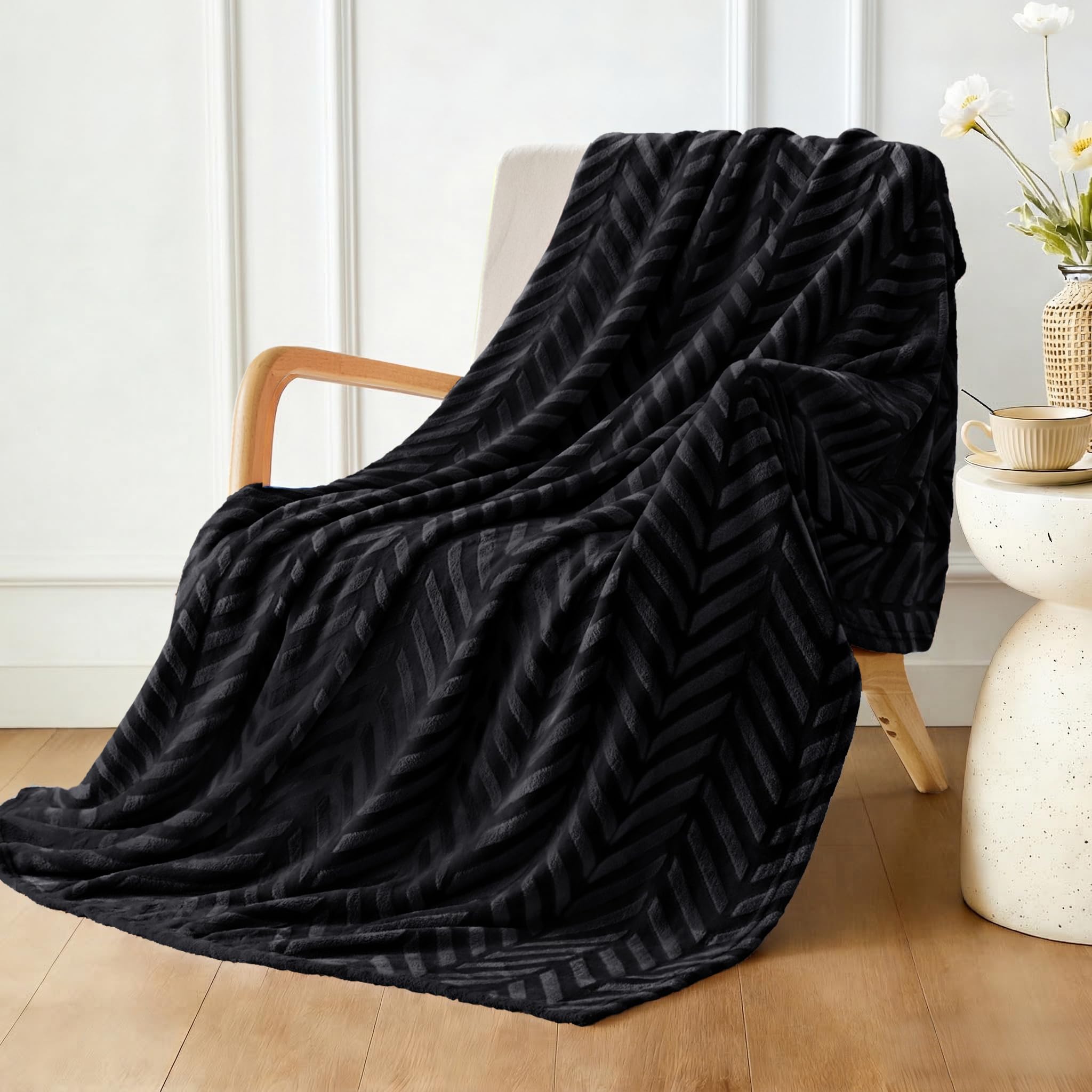Whale Flotilla Manta para Sofá, Manta para Cama Suave, Franela Polar Cálida con Estampado de Chevron, Acogedora y Ligera para Todas Estaciones, 130 x 150 cm, Negro