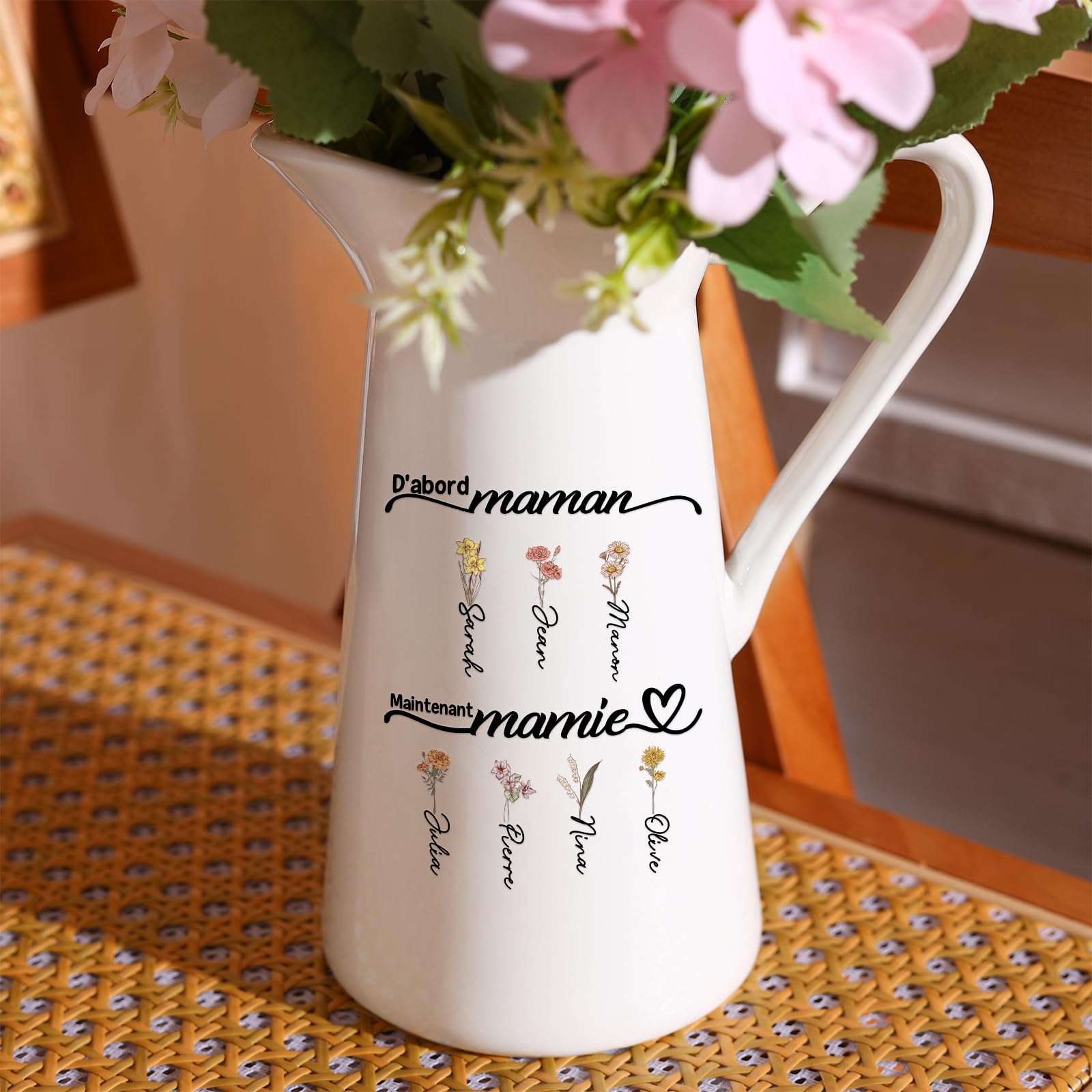 Vase en céramique personnalisé modèle D, l'idée cadeau femme pour embellir le salon