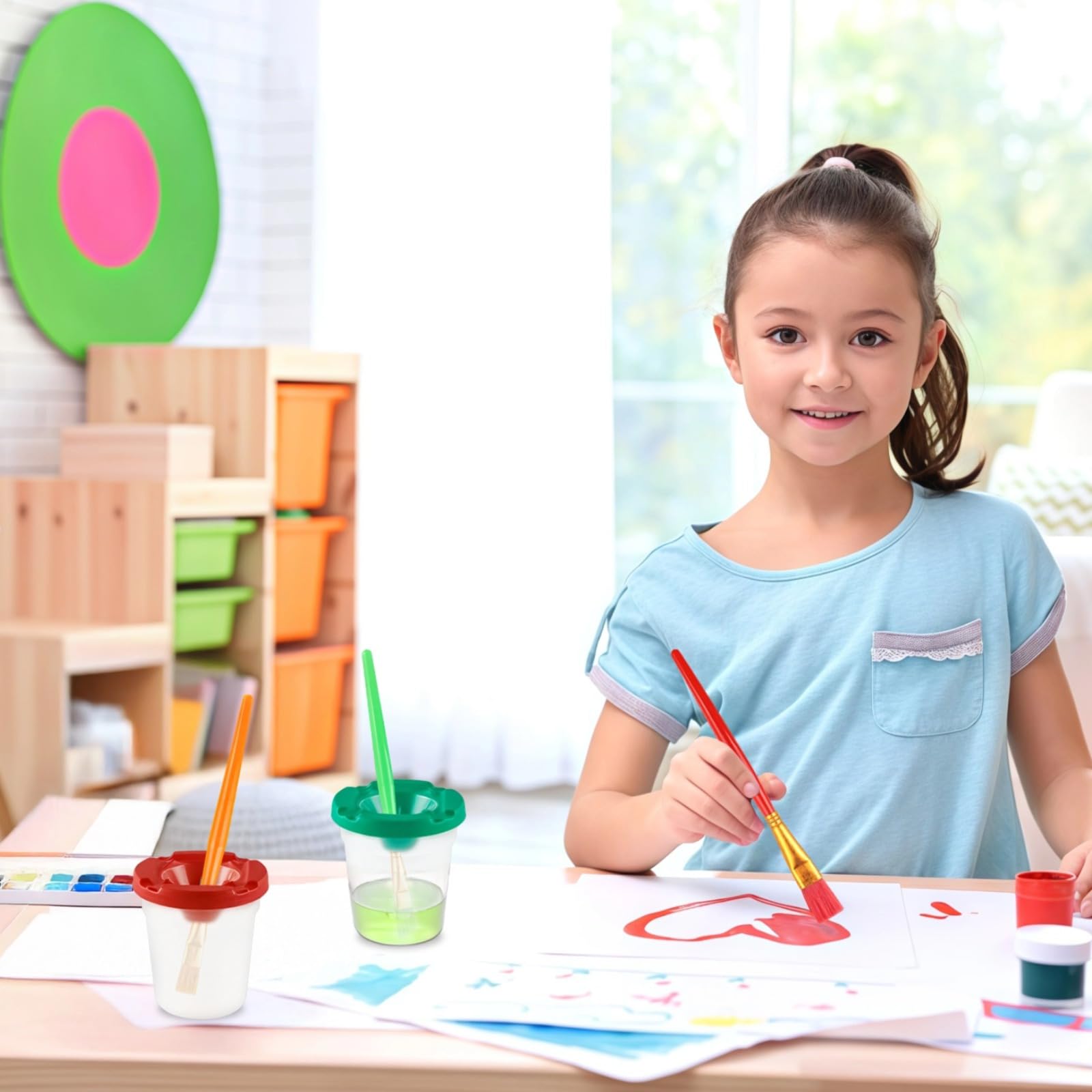 Kubki do malowania z pokrywkami Little for Minds, Spill No Design, zestaw 8 i kubki, kolorowe pędzle, 6, łatwe pojemniki, plastikowa, czysta farba, małe dzieci, na zajęcia plastyczne, do domu, na