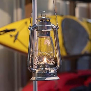Amazon.com: Captain Stag UK-513 CS Oil Lantern, Camping