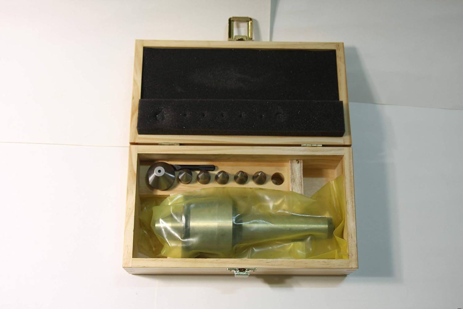 Morse Taper 4 MT4 Live center Interchangeable Insert change type