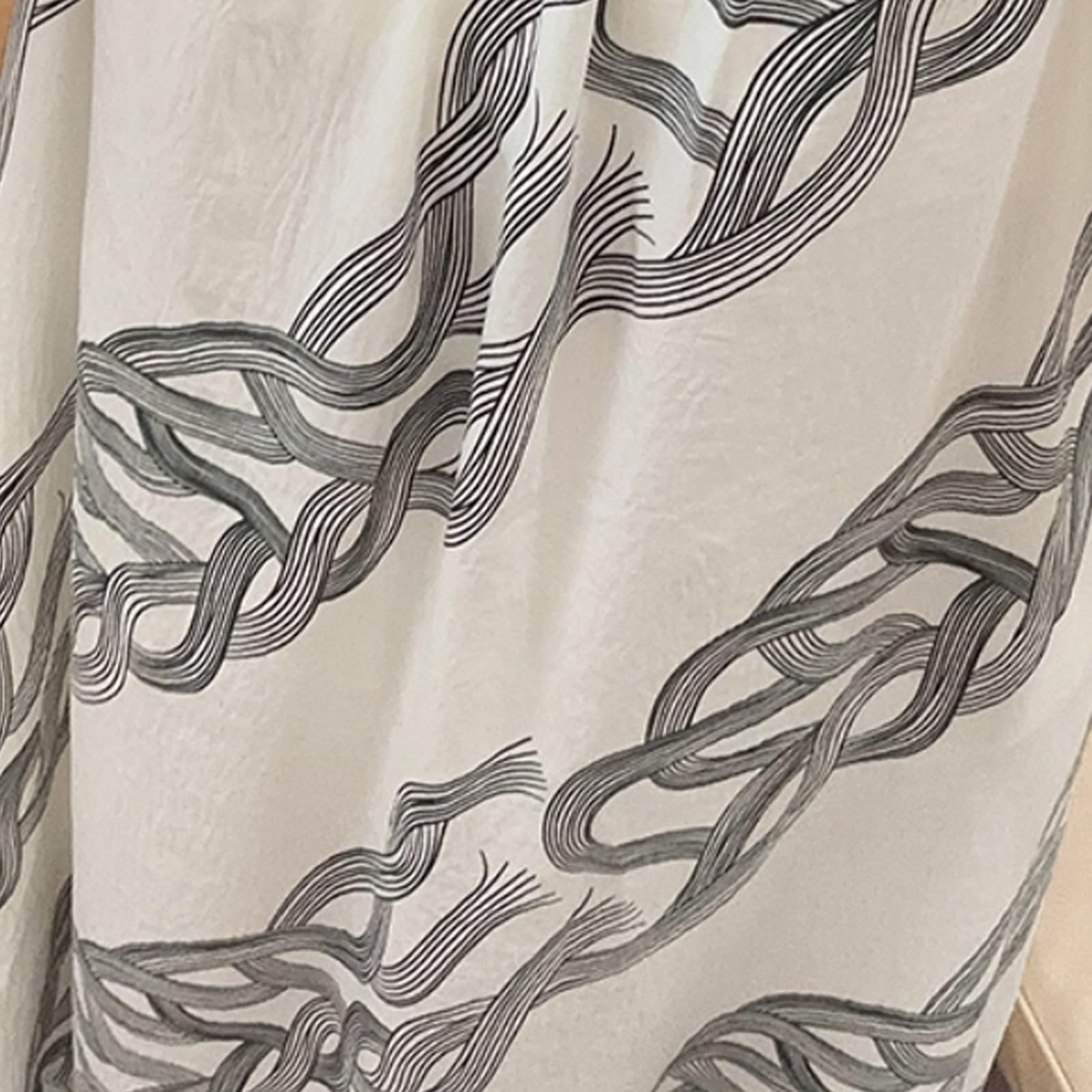 Chemise de Nuit Sexy mi-Longue en Fibres synthétiques avec Bretelles et Coussinets de Poitrine, idéale for la Maison ou l'extérieur