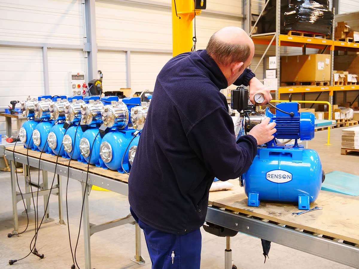 Groupe de surpression 24L 750W, FABRICATION FRANCAISE, Débit max 40L/min, Pression max 8 bar, livré avec pressostat, manomètre et interrupteur marche/arrêt RENSON
