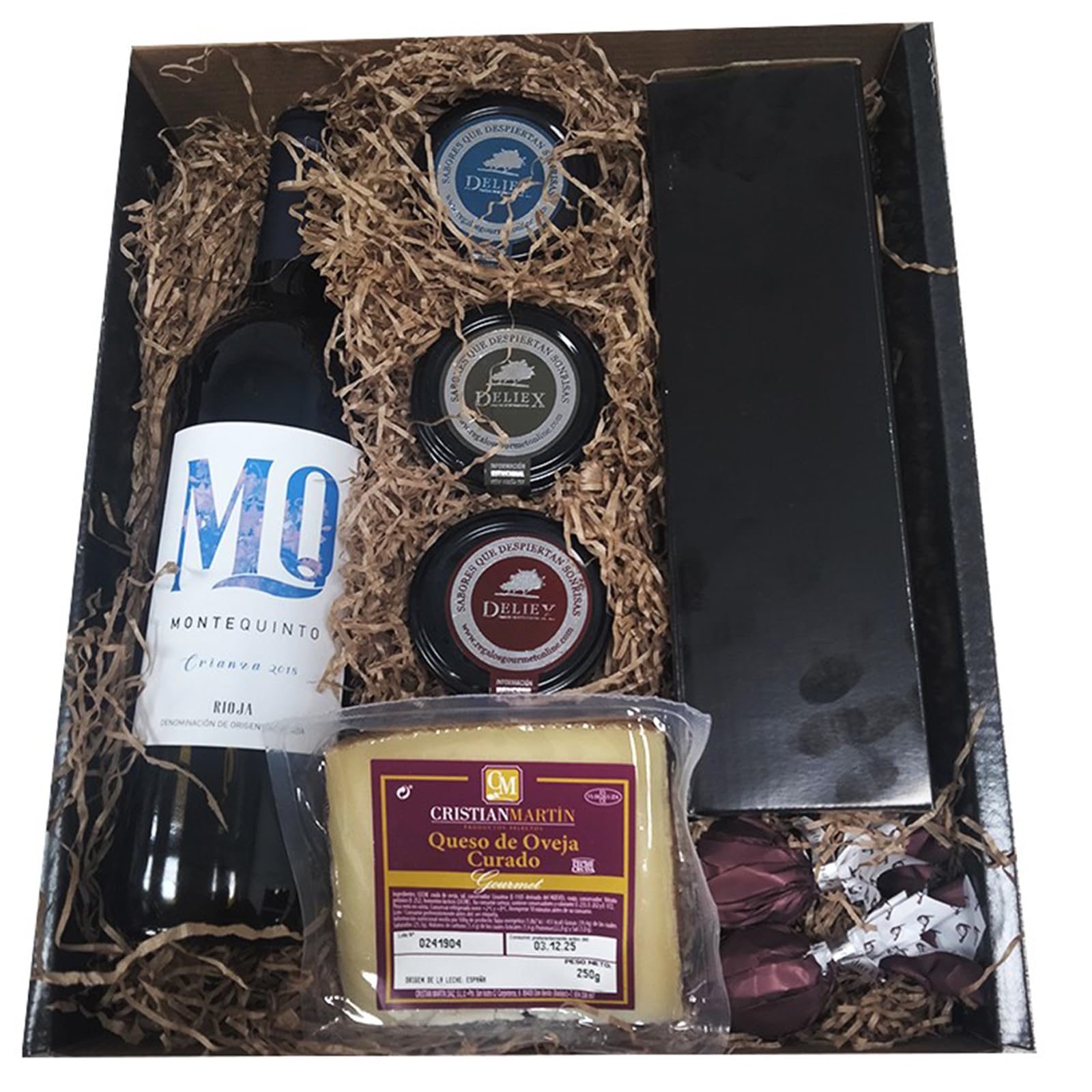 Pack para regalo con set para vino (3 piezas) botella de vino Rioja, cuña de queso, 2 patés 1 crema de queso y 2 bombones de Higos