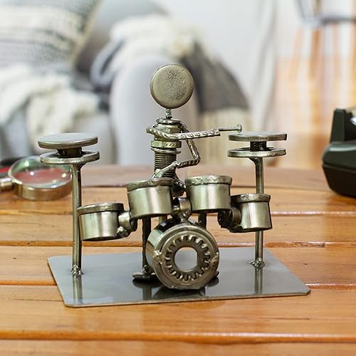 Miniatura 5 de NOVICA Estatuilla del músico de las piezas de automóvil recicladas rústicas, baterista rústico