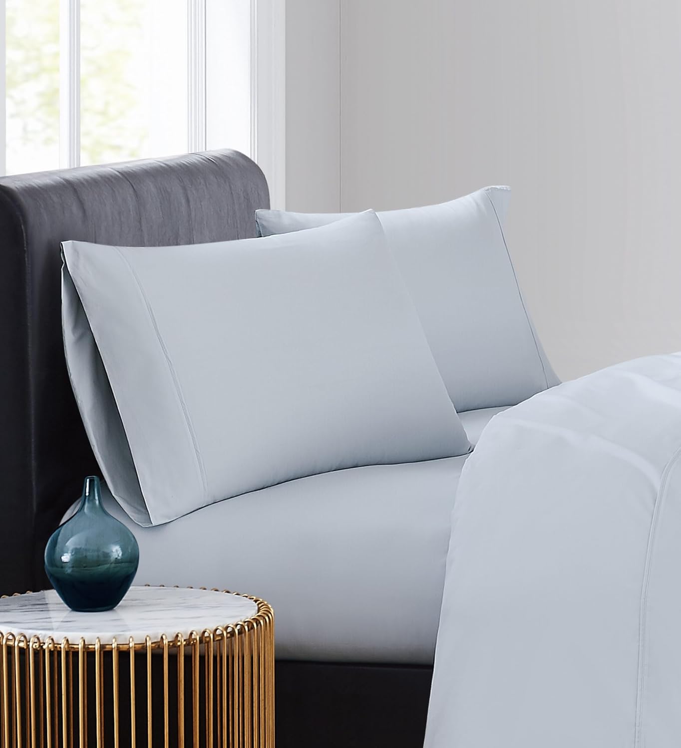 Vince Camuto 400TC Percale Light Blue King Pillowcase Pair, Solid Themed, for Men and Women, Oeko-TEX Certified Confidence