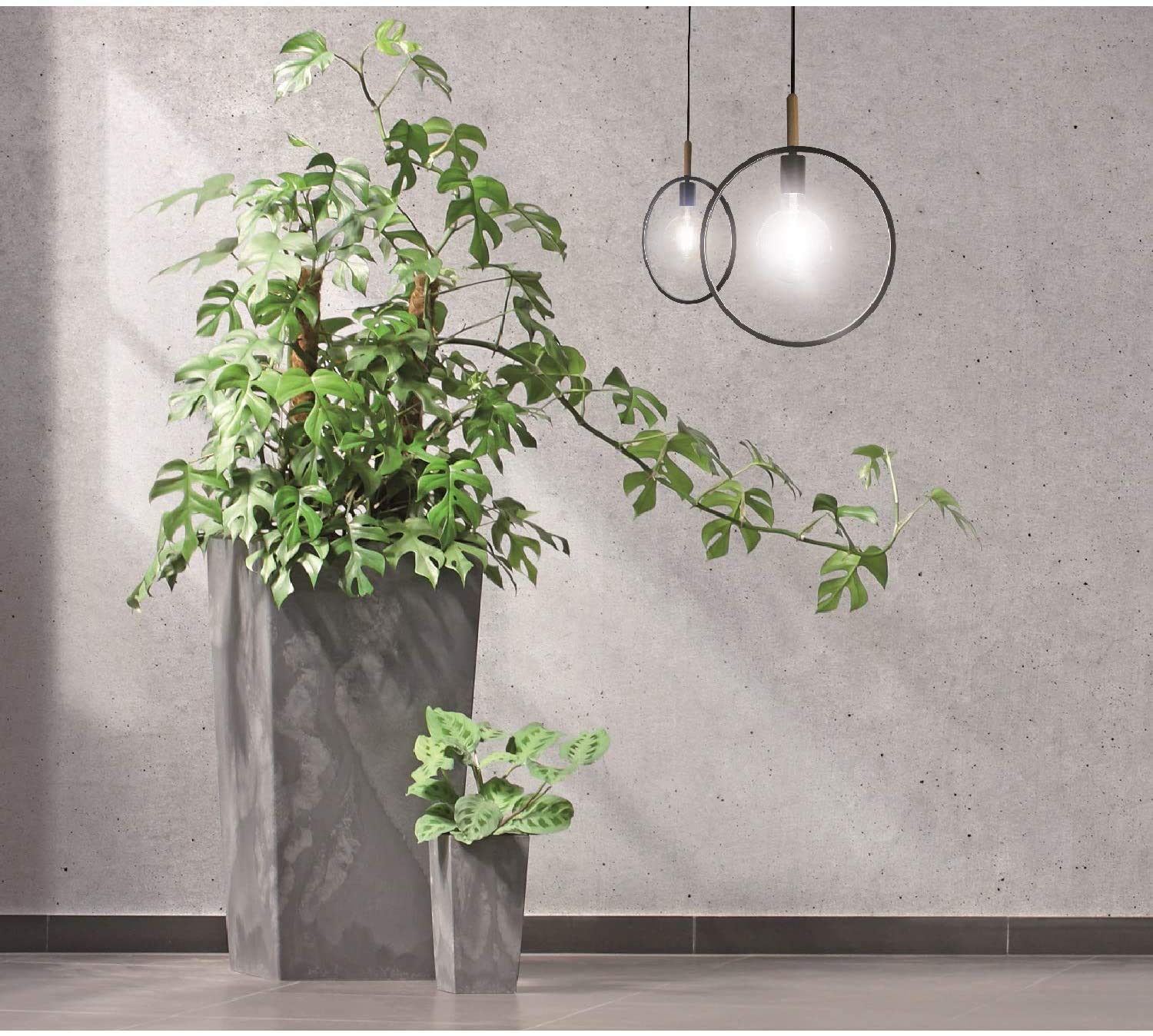 Pot haut 35 L Prosperplast Urbi Square Effect en plastique AVEC réservoir en couleur Anthracite, 55 (H) x 29,5 (L) x 29,5 (P) cms