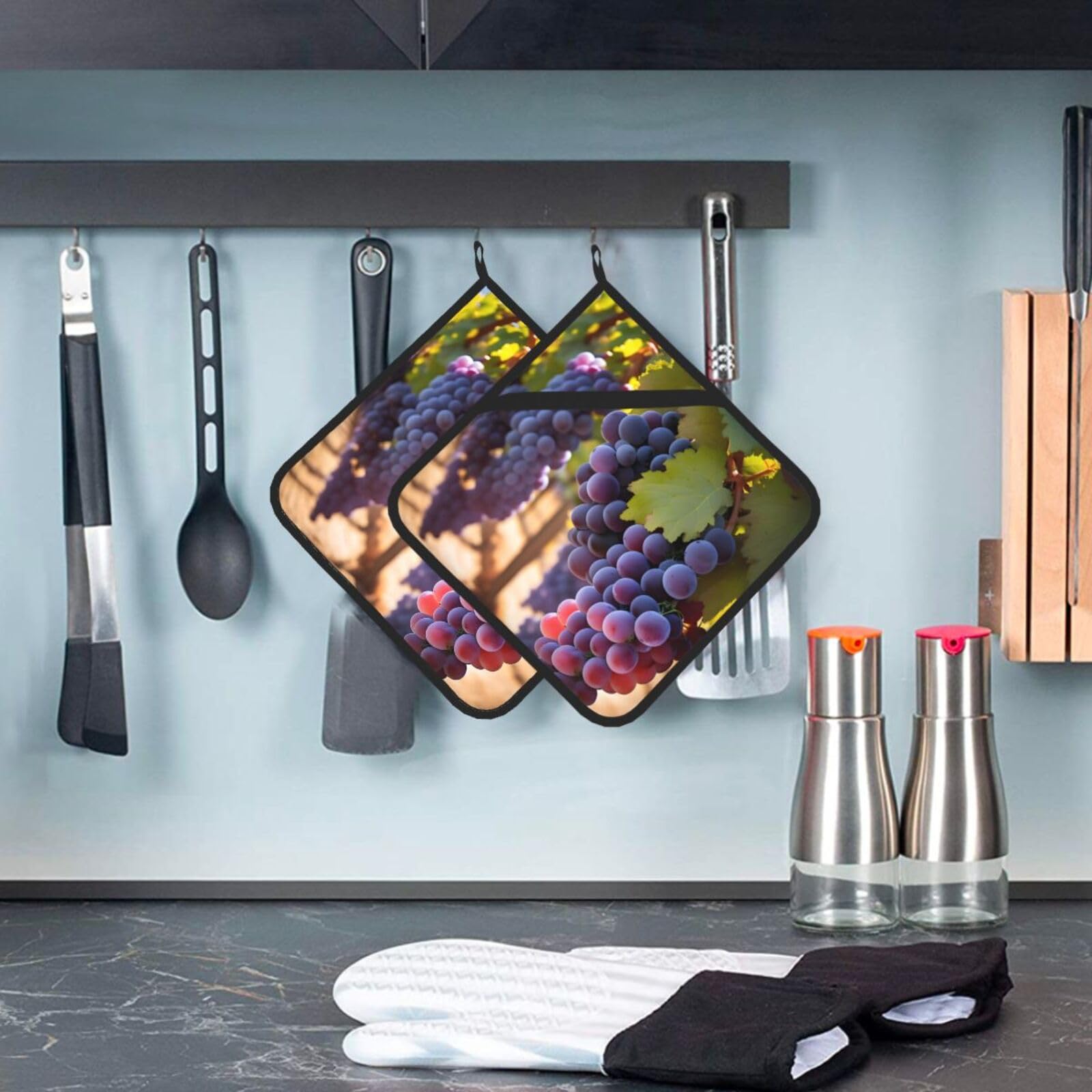 Set Di 2 Presine Da Cucina Con Stampa Cocktail E Bottiglie Di Vino – 20,3x20,3 Cm, Resistenti Al Calore, Con Tasca