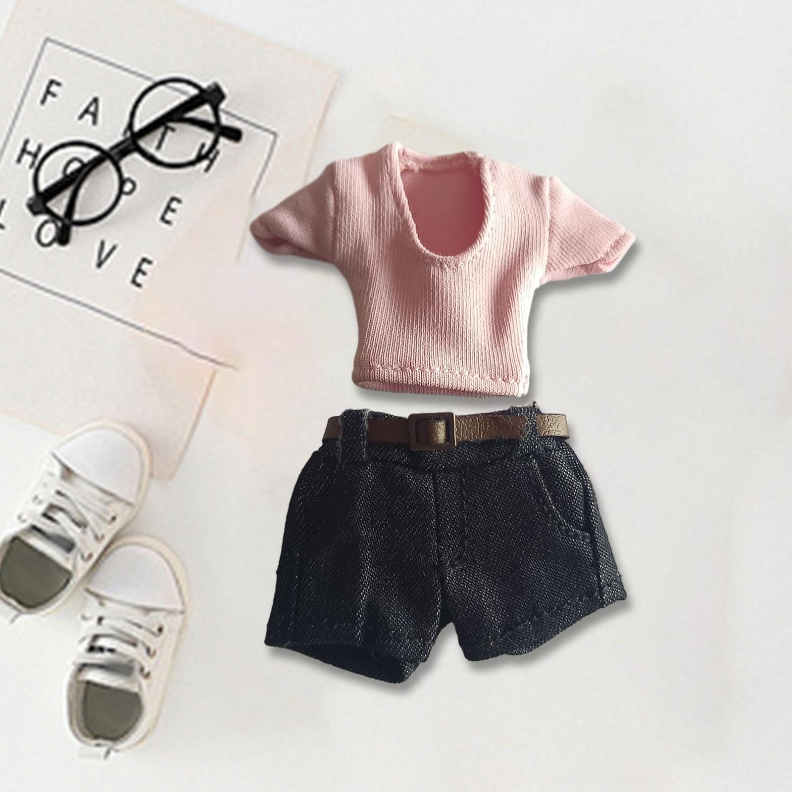 3 Stück Puppenkleidung für 1/12 Weibliche Actionfigur Enthält T Shirt Shorts Gürtel Modisches Outfit Aus Stoff für Kinder Erwachsene Bastelideen Samml, Stil b