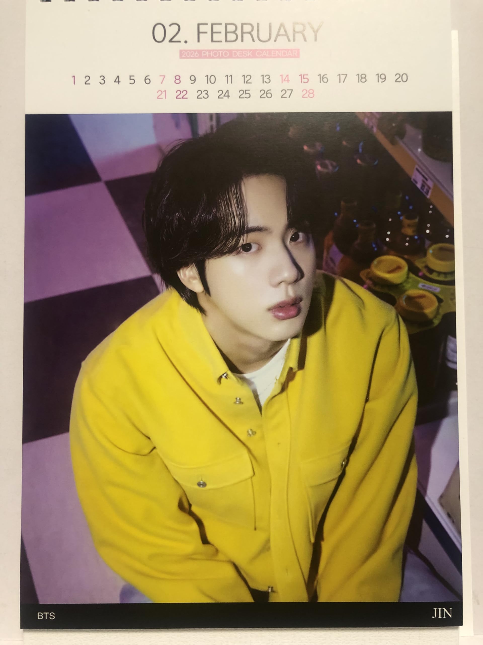 BTS ジン カードカレンダー 2021-2022 BTS ジン カードカレンダー 2021-2022 Amazon.co.jp: ジン グッズ 2025