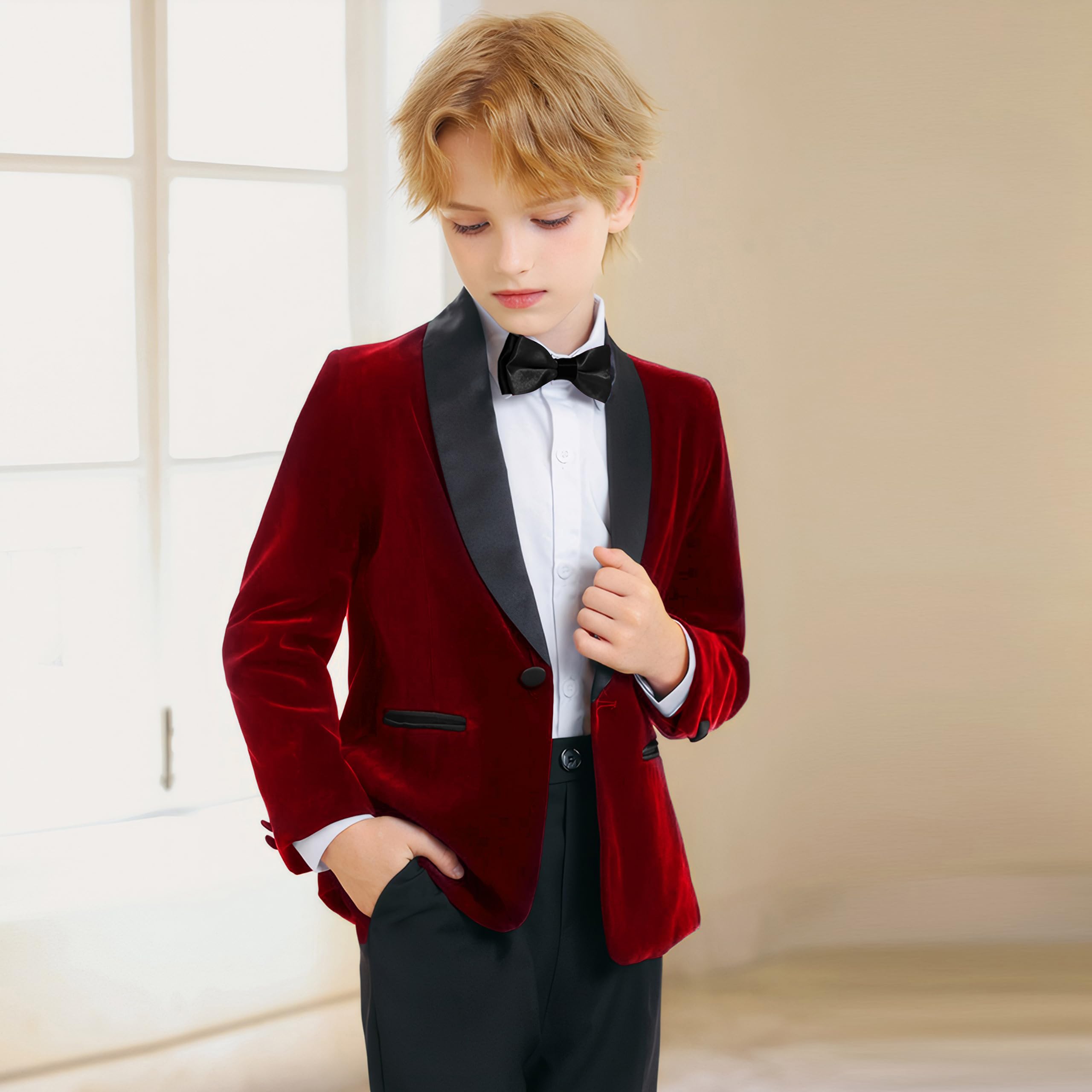 LOLANTA Smoking Velours pour Enfants, Ensemble 4 Pièces Garçon Tenues de Mariage pour Garçons Blazer Pantalon Chemise Nœud Papillon, Tenue de Bal