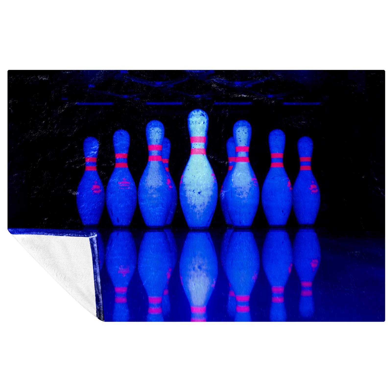Couverture bowling chaude contre les frissons sur canapé et lit