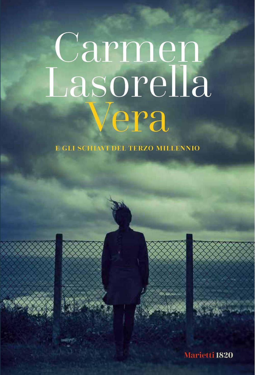 Vera. E gli schiavi del terzo millennio : Lasorella, Carmen: Amazon.it:  Libri