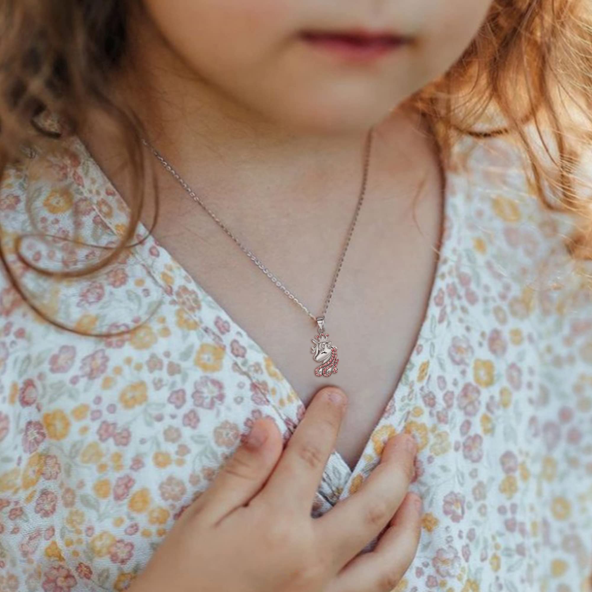 EVER FAITH Collana Unicorno per Ragazze, 925 Argento CZ Ciondolo Fortunato Regalo di Compleanno per Figlia Nipote