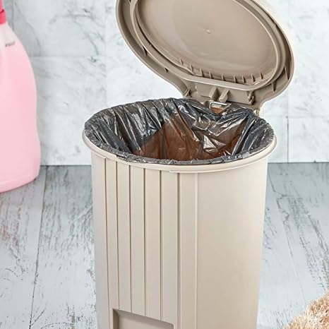 12 Litre Bas Aç Kapaklı Çöp Kovası - Click Kapak Pedallı Çöp Kovası Banyo Mutfak Çöp Kovası (Beyaz)