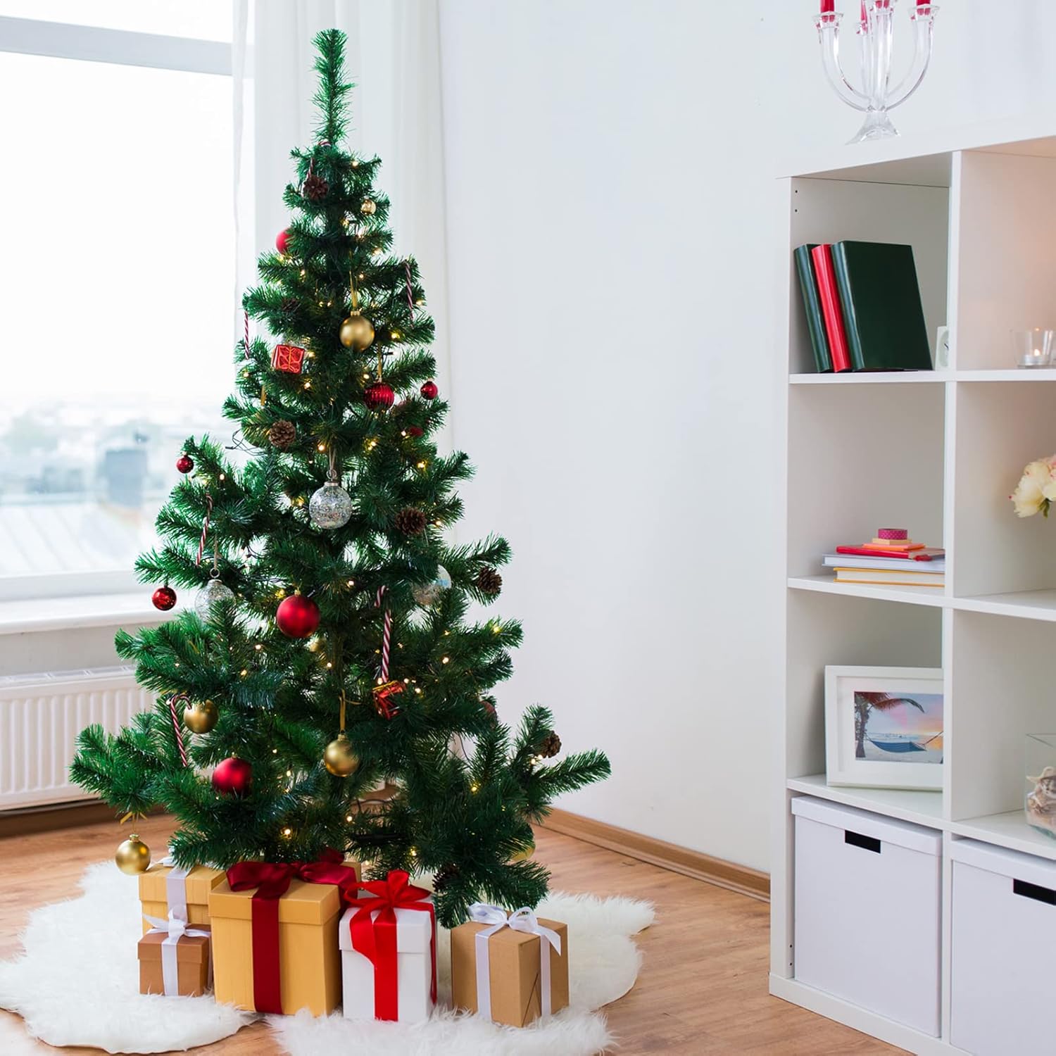 5FT Artificial Christmas Tree, Full Premium Hinged Artificial Pine Tree with Sturdy Metal Stand 450 Branch Tips,Green