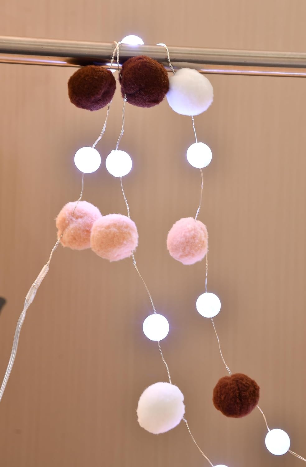 6.56Ft 20 led 3AA Battery Powered Globe Crystal Ball Lights with FluffyPom-poms Fairy Light for Bedroom, Valentine's Day, Wedding, Party, Christmas, Home Decor (Brown)