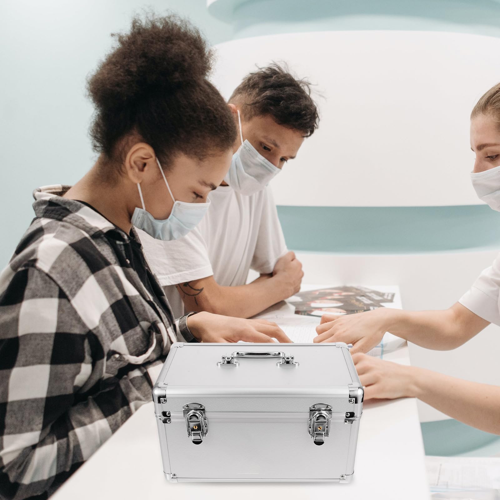 Abaodam Botiquín de Primeros Auxilios de Aleación de Aluminio Gran Capacidad, Caja Organizadora para Medicamentos Portátil y Fácil de Transportar para Viajes y Exteriores