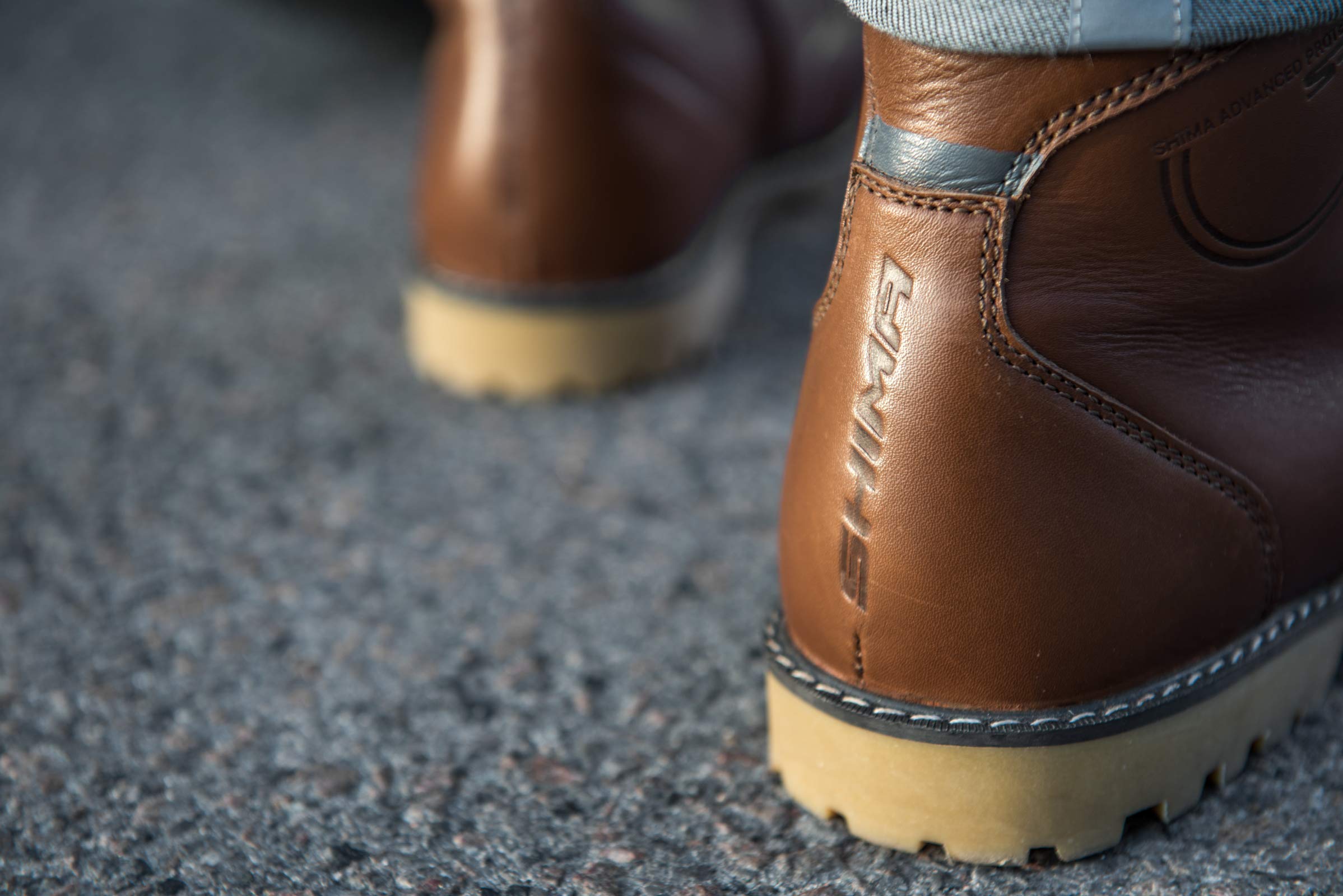 SHIMA THOMSON Botas Moto Hombre Cuero Ventilada Zapatillas Cremallera Lateral Verano Calzado Motorista Baja Adventure