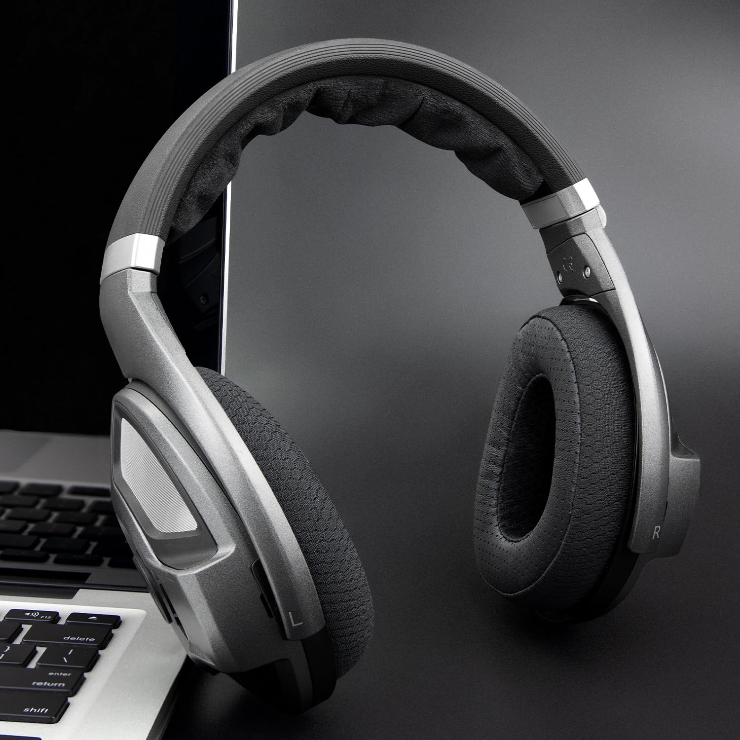 SOULWIT Lammfell Ersatzpolster Ersatz Ohrpolster für Sennheiser HD700 HD 700 Kopfhörer, Polster mit langlebigem Mesh-Gewebe, Noise-Isolation-Gedächtnis-Schaumstoff