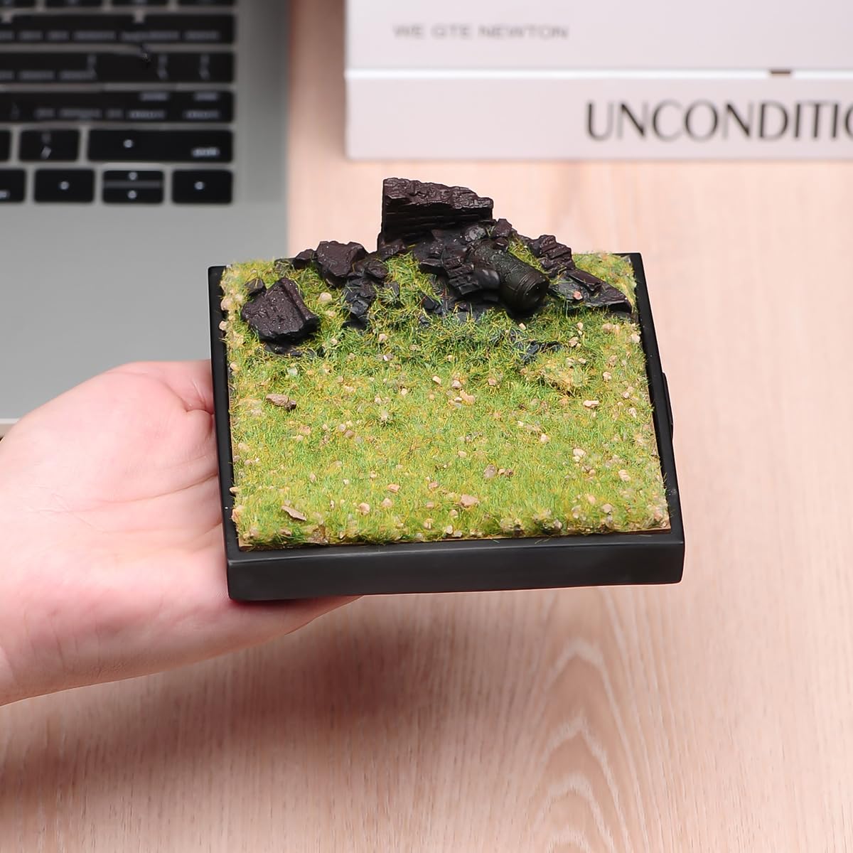 Fremego Miniature Display Diorama Base,Realistic Outdoor Four Seasons Scene Platform for 1:64,1:72,1:87 Scale Model Cars, Vehicles, and Miniature Figures Display (Spring Grassland-No Figures)