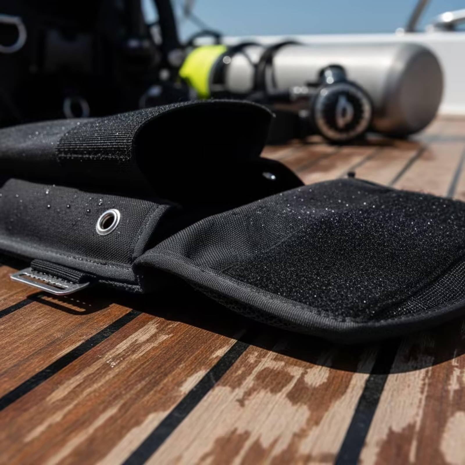 Harilla Gilet da Immersione Gonfiabile Giubbotto Salvagente Dispositivo di Galleggiamento Ausilio al Nuoto in Nylon Resistente con Bungee Interno E Tasca per