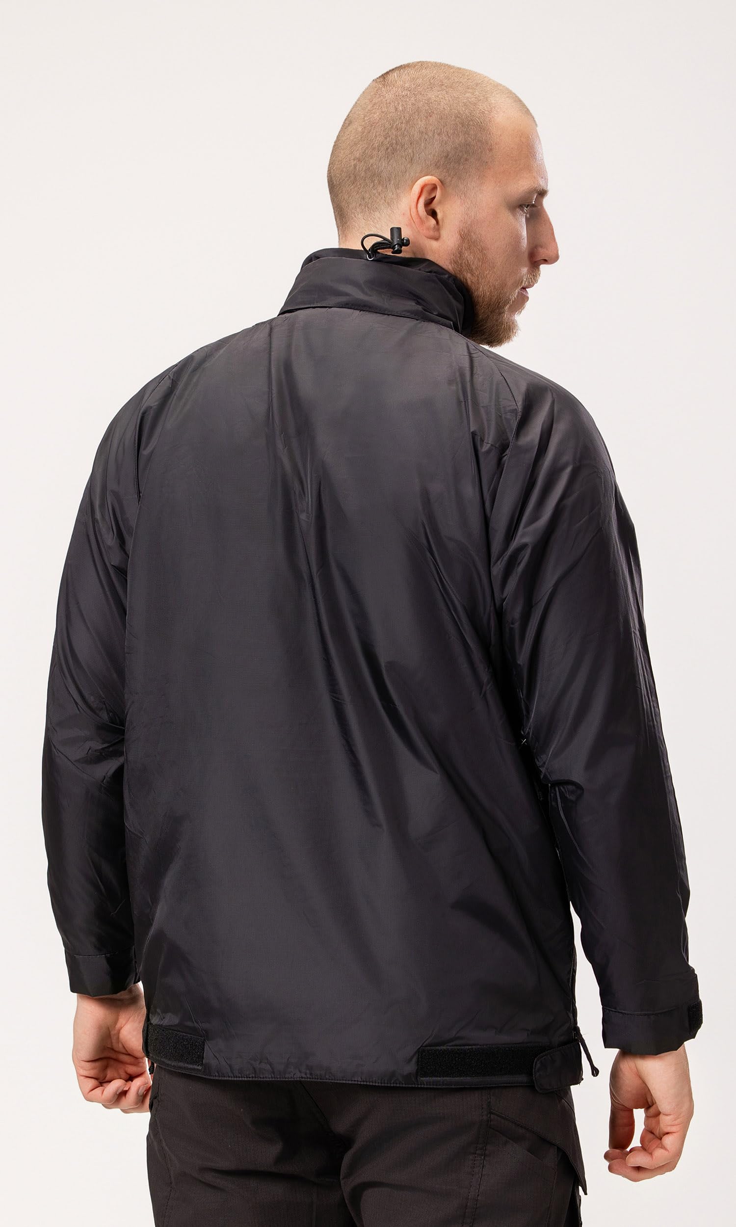 PGWEAR Windbreaker Brit – czarna męska kurtka przejściowa z zwijanym kapturem – poliester z podszewką polarową – Made in Europe